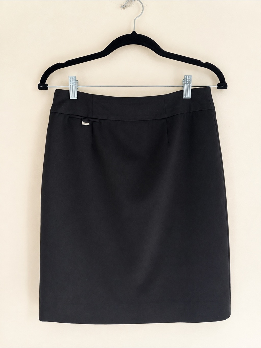 Calvin Klein Black Stretch Pencil Skirt Size 4 Lined Career Workwear